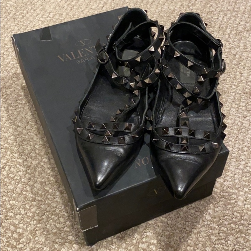 Valentino Rockstud Leather Cage Flats
